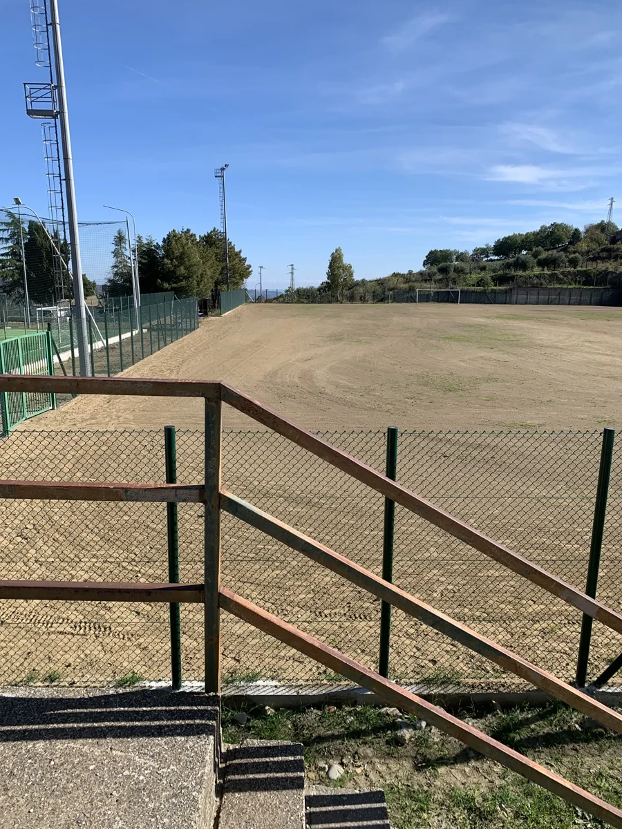 Impianto Sportivo 18